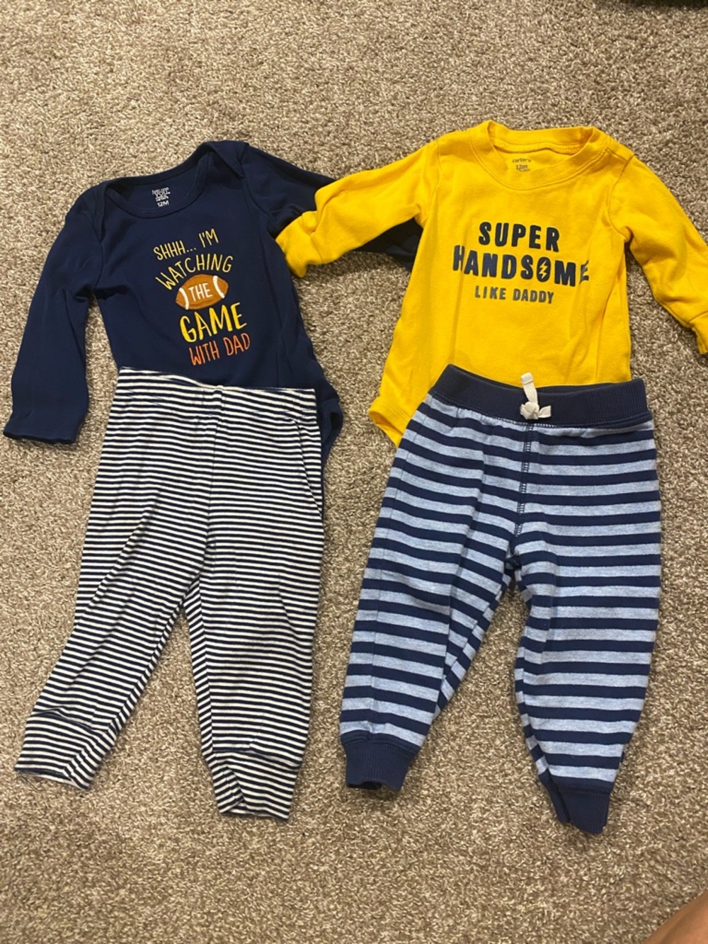 Carters lot of 2 outfits long sleeves and pants size 12 months